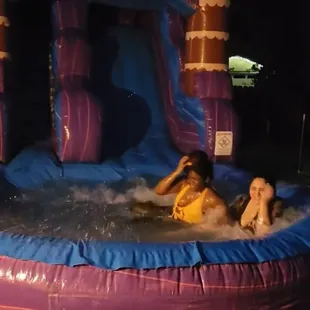 My eldest daughter&apos;s 21 bday. They loved it!