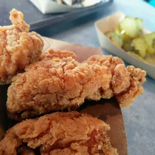 chicken wings and fried chicken, bbq chicken, fried chicken wings, food, fried chicken, poultry, chicken, chicken wings, bbq wings