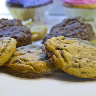 chocolate chip cookies and cupcakes