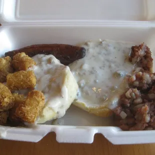 chicken wings and fried chicken, food