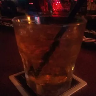 Such a tiny pour lol