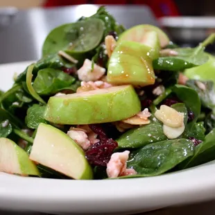 Apple spinach salad