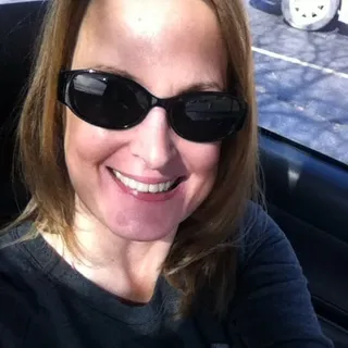 Linda D.