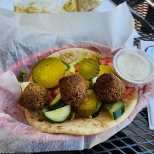 Falafel gyro