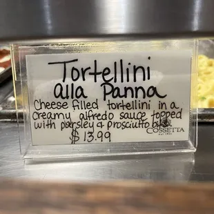 Tortellini Alla Panna w/ Prosciutto Bits