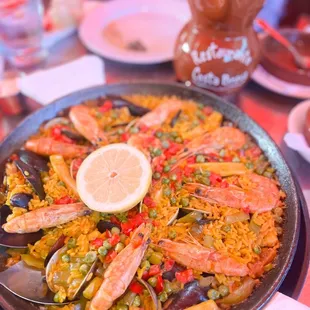 Paella Mixta