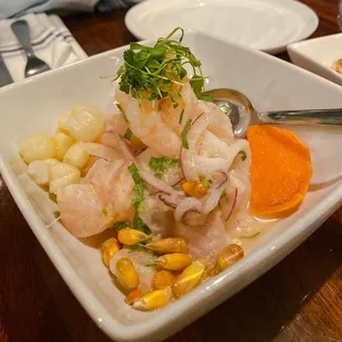 Ceviche Mixto