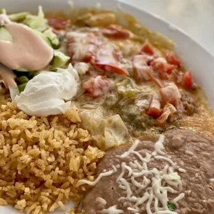 1 Chile relleno with beans, rice, sour cream
