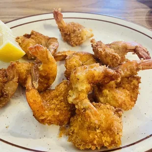 Camarones Empanisados à la carte.