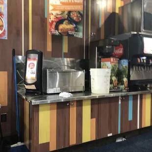 Drink station closed down at 7:30 pm