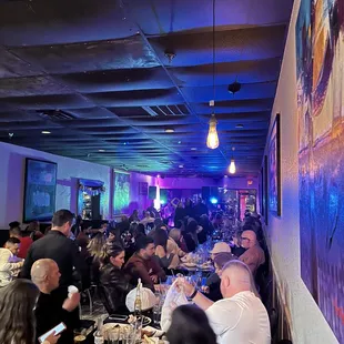 Yisel y su Génesis band en Costanera Restaurante