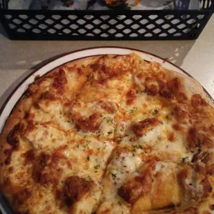 Famous stones and buffalo chix pizza