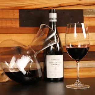 Extensive Iberian and French wine list