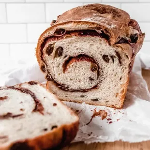 Cinnamon Raisin Bread