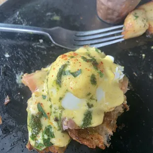 Eggs Benedict