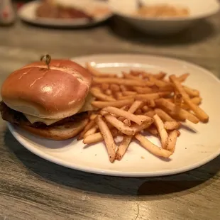 Coterie Burger