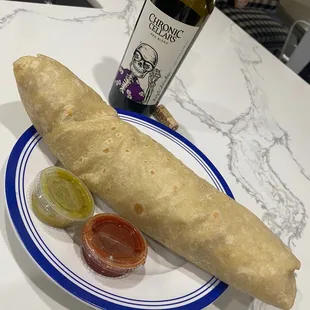 Grande breakfast burrito