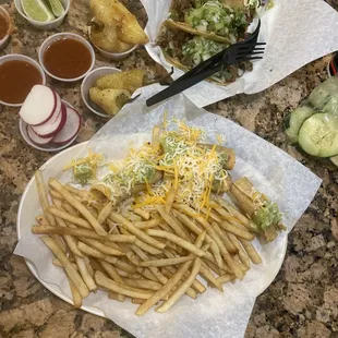 Family eat out tonight street tacos  Tacos Wednesday..!