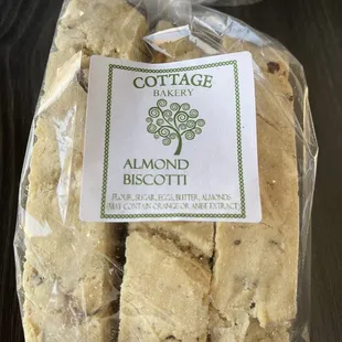 almond biscotti