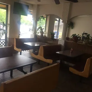 sushi and sashimi, interior