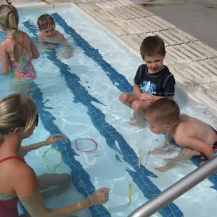 Swim Lessons at Cottage Pool