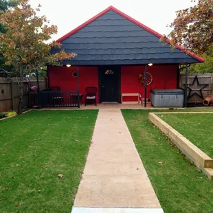 The secret English garden at the Prairie Willow Cottage