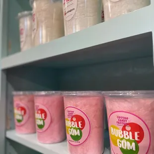 Enjoy 25 flavors of cotton candy, including a large selection of organic favorites.
