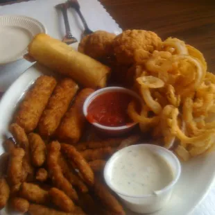 Appetizer Combo. Onion Straws, Fried Green Beans, Mozz Sticks Southwest Egg Roll