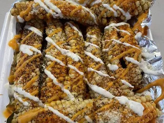 Foxy Roxy's Chicken 'n Cone