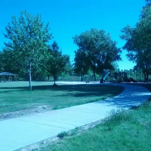 West Park playground &amp; picnic area