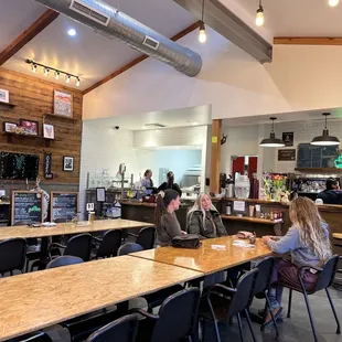 interior, crepes