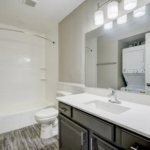 Newly Renovated Bath
