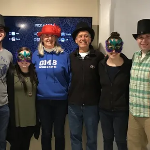 There's been a murder.... and one of these folks is guilty!