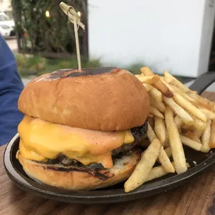 Cheeseburger