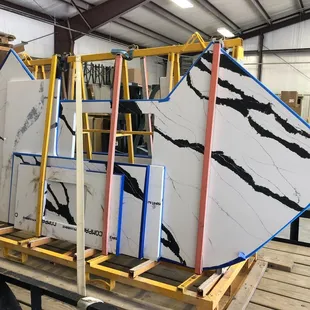 Beautiful Quartz island loaded up and ready for install