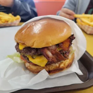 Bacon Cheeseburger