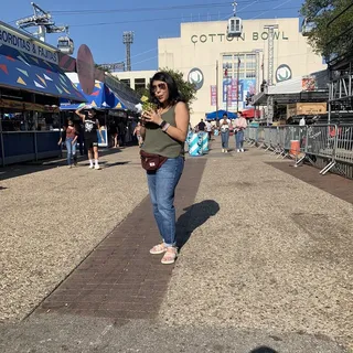 Melisa R.