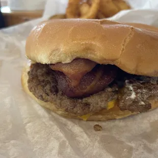Bacon Cheeseburger