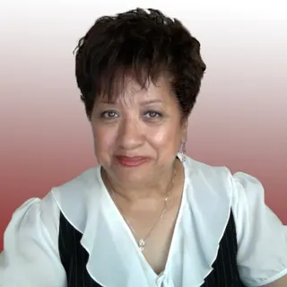 Jozie L.