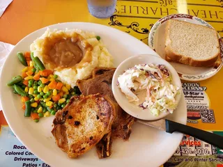 Tilly's Bar and Grill