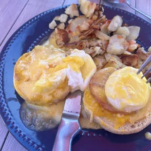 Eggs Benedict