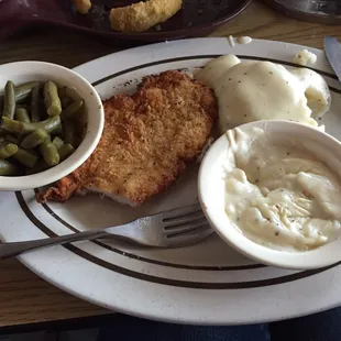 Chicken fried chicken lunch special.  Comes with potato, veggie, salad, and rolls.