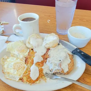 Country breakfast Country fried steak hash browns eggs o/m fluffy biscuits sausage gravy. Cawfee That's brunch yum 10/01/22