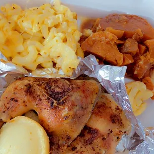 BAKED CHICKEN, MAC N&apos; CHEESE, CANDIED YAMS, &amp; CORN MUFFIN.