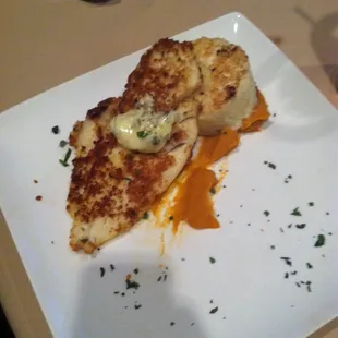 Potatoe crusted orange roughy with risotto
