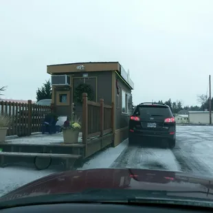 I take boring pictures in Boring...