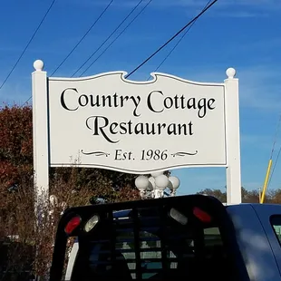 Been here several times.  Always good food and great service.  A real good home cooking buffet.