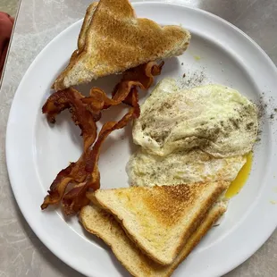 2 Eggs with Bacon and Toast