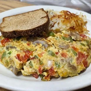 Omelette and Hash Browns