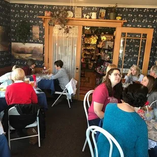 interior, ramen and noodles